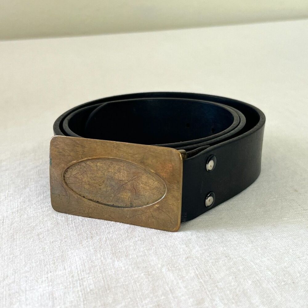Vintage Levi's Black Cowhide Leather Belt Large Brass Plaque Belt Buckle 30"-38"